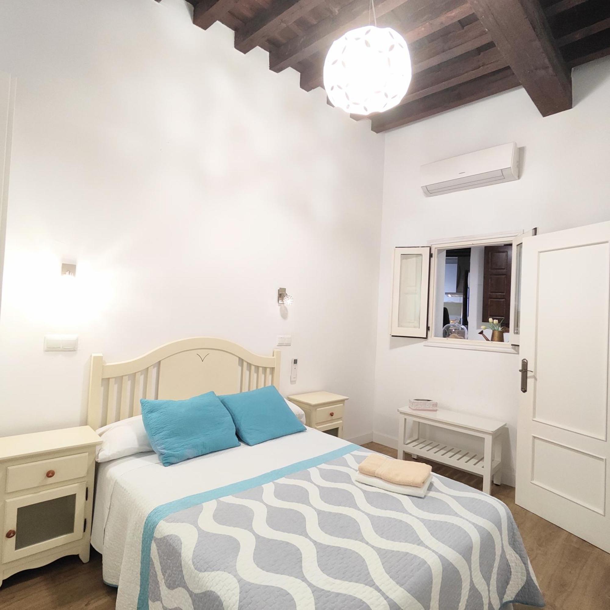 Apartamento Tres Culturas Toledo Exterior photo